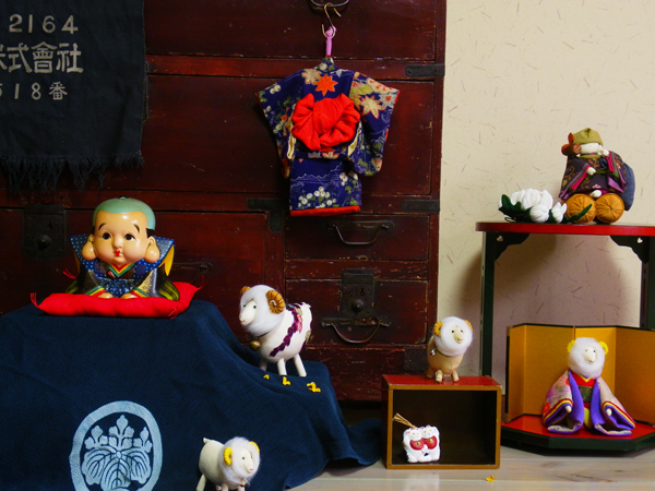 まねきねこ店内作品