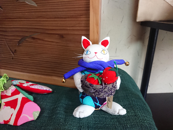 まねきねこ店内