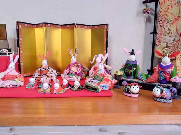 まねきねこ店内