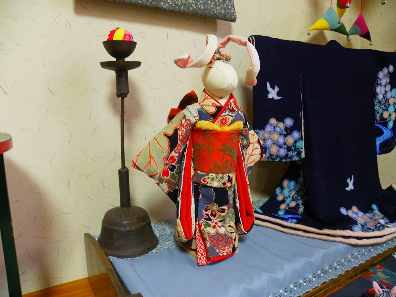 耳長うさぎ人形