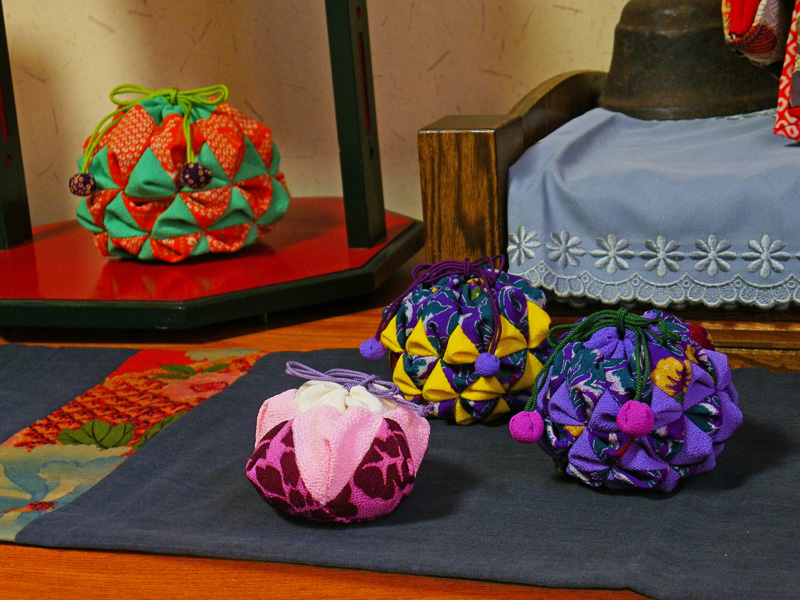 まねきねこ店内作品