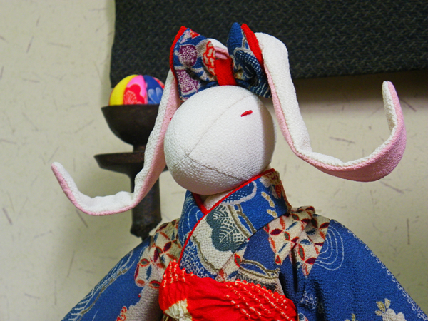 耳長うさぎ人形